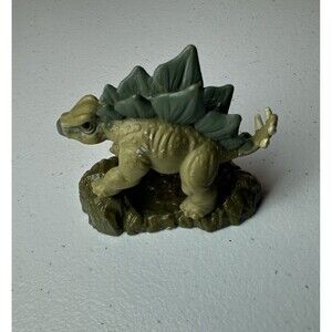 JURASSIC WORLD MINI STEGOSAURUS FIGURE 2020 Mattel